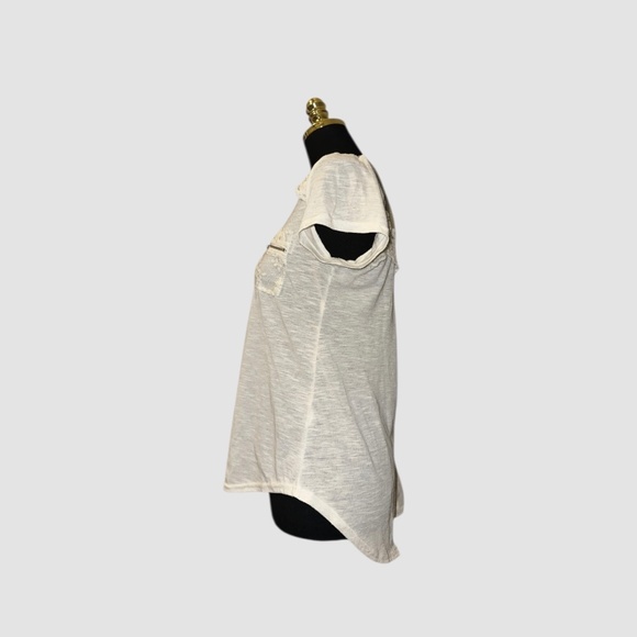 Vintage Lace Tee - Picture 3 of 4